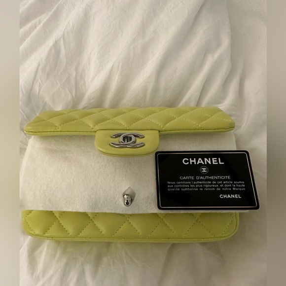 Chanel - Picture 16 of 16